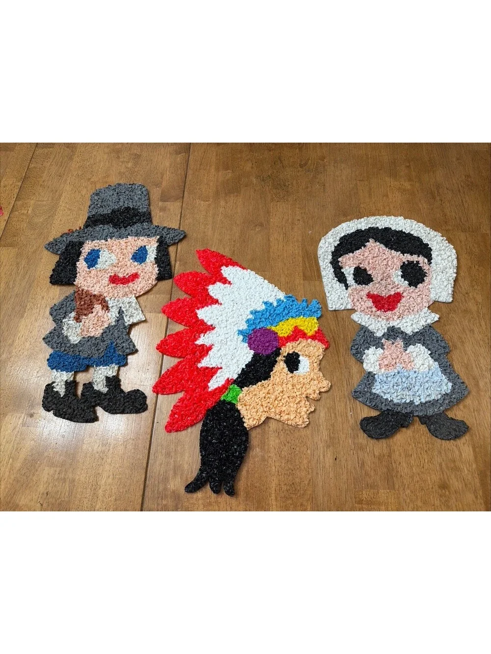 Lot 3 Vtg Melted Plastic Popcorn Thanksgiving Pilgrims Indian Retro 1970s Decor